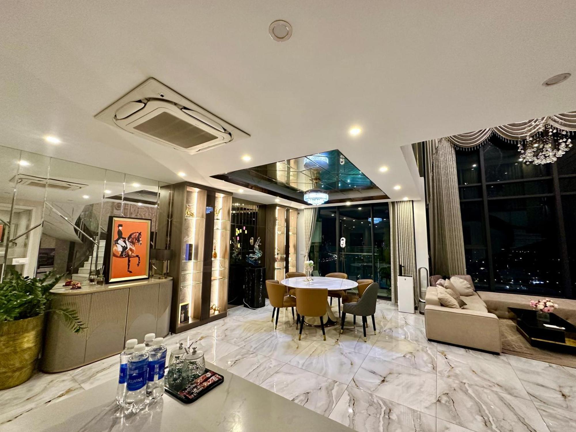 Queen Penhouse Duplex Hanoi Exterior foto
